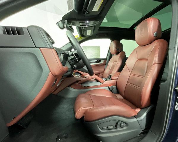 2024 Porsche Cayenne AWD