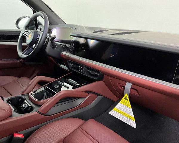 2024 Porsche Cayenne AWD
