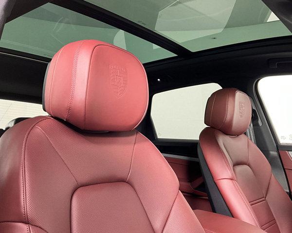 2024 Porsche Cayenne AWD