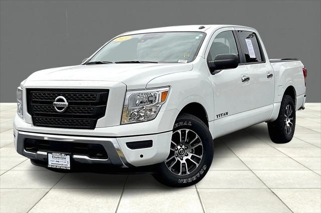 2021 Nissan TITAN Crew Cab SV 4x4