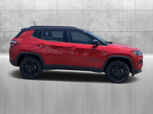 2024 Jeep Compass COMPASS LATITUDE 4X4