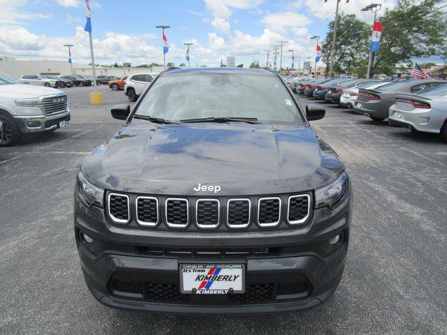 2024 Jeep Compass COMPASS LATITUDE LUX 4X4