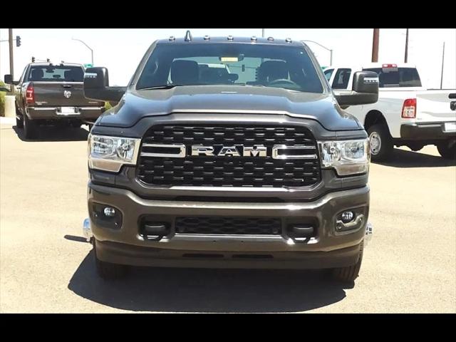 2024 RAM Ram 3500 RAM 3500 BIG HORN CREW CAB 4X4 8 BOX