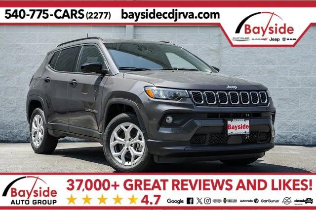 2024 Jeep Compass COMPASS LATITUDE 4X4