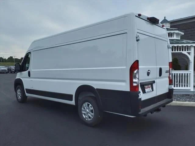 2024 RAM Ram ProMaster RAM PROMASTER 3500 SLT CARGO VAN HIGH ROOF 159 WB EXT