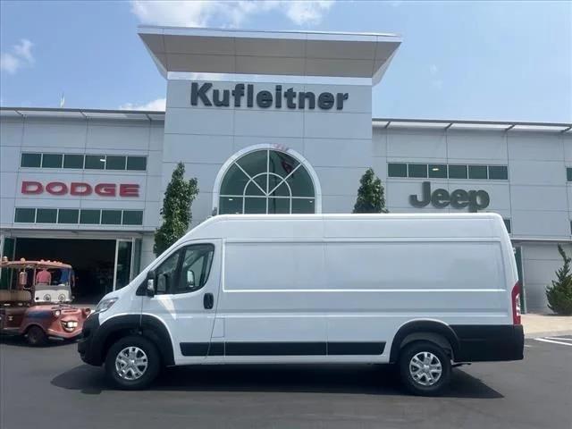 2024 RAM Ram ProMaster RAM PROMASTER 3500 SLT CARGO VAN HIGH ROOF 159 WB EXT