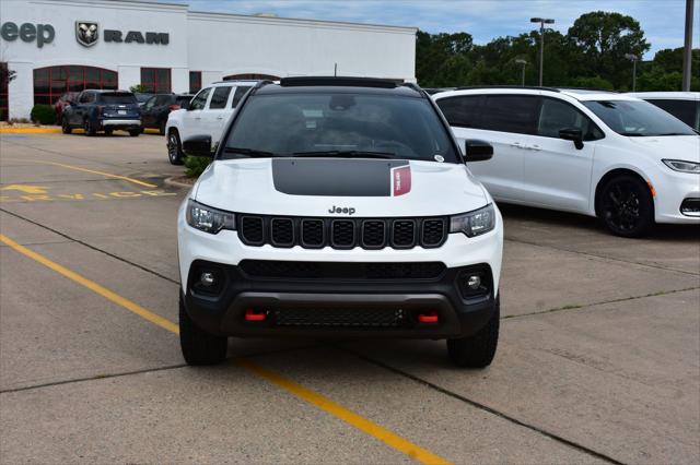 2024 Jeep Compass COMPASS TRAILHAWK 4X4