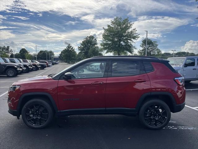 2024 Jeep Compass COMPASS LATITUDE 4X4