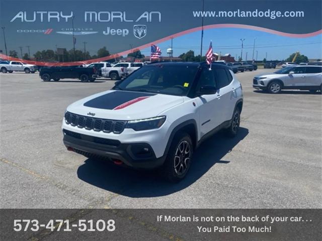 2024 Jeep Compass COMPASS TRAILHAWK 4X4