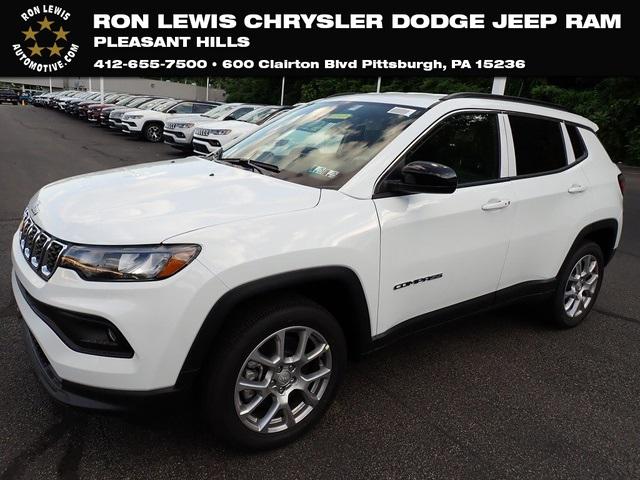 2024 Jeep Compass COMPASS LATITUDE LUX 4X4