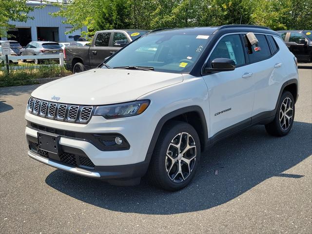 2024 Jeep Compass COMPASS LIMITED 4X4