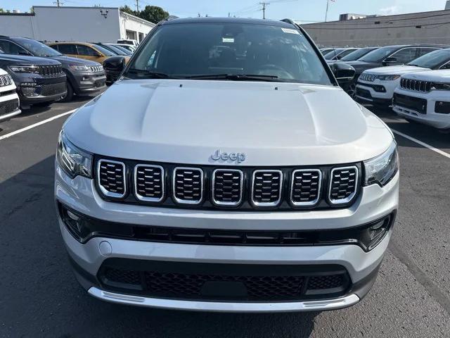 2024 Jeep Compass COMPASS LIMITED 4X4