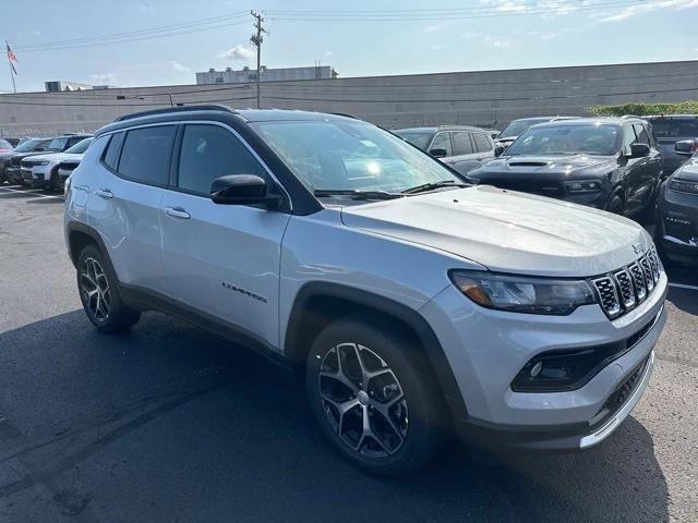 2024 Jeep Compass COMPASS LIMITED 4X4