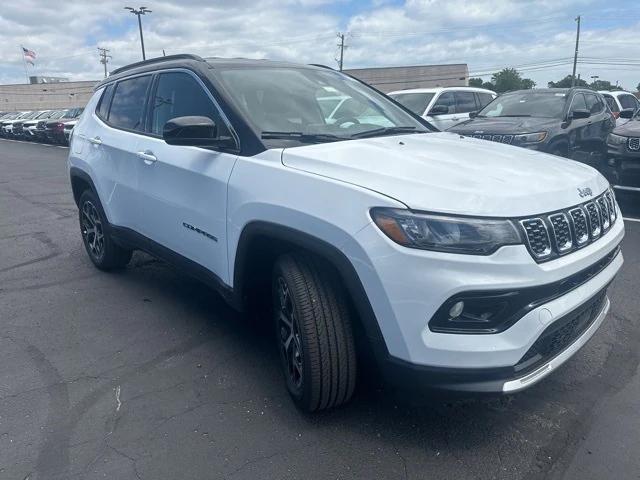 2024 Jeep Compass COMPASS LIMITED 4X4