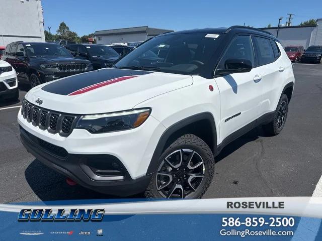 2024 Jeep Compass COMPASS TRAILHAWK 4X4