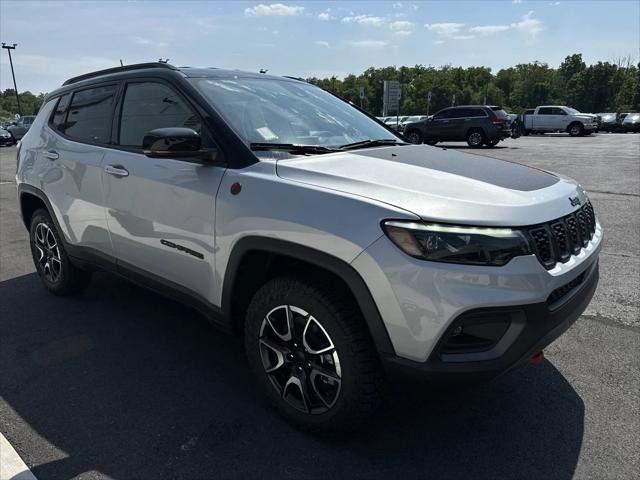 2024 Jeep Compass COMPASS TRAILHAWK 4X4