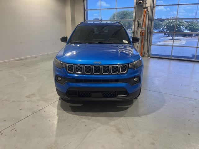 2024 Jeep Compass COMPASS LATITUDE 4X4