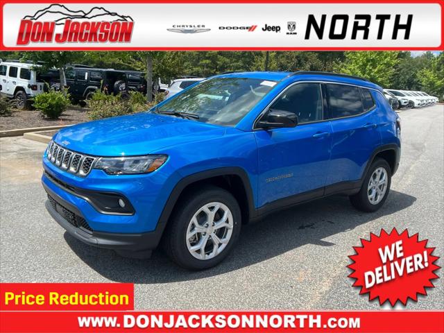 2024 Jeep Compass COMPASS LATITUDE 4X4