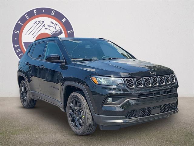 2024 Jeep Compass COMPASS LATITUDE 4X4