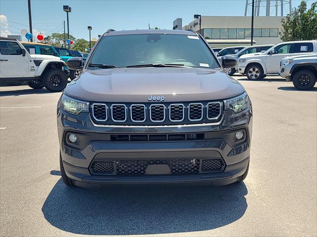 2024 Jeep Compass COMPASS LATITUDE 4X4