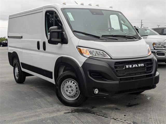 2024 RAM Ram ProMaster RAM PROMASTER 1500 TRADESMAN CARGO VAN LOW ROOF 136 WB