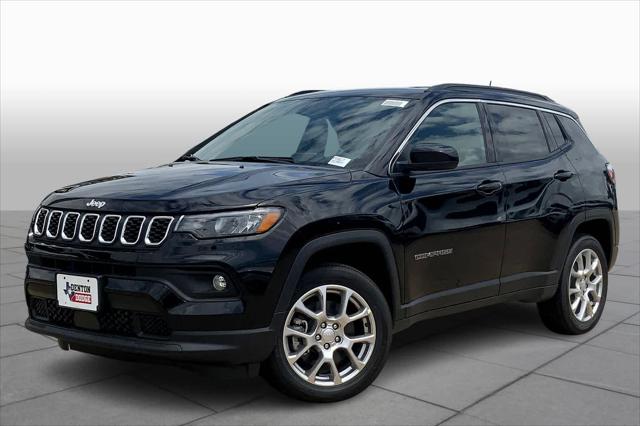 2024 Jeep Compass COMPASS LATITUDE LUX 4X4