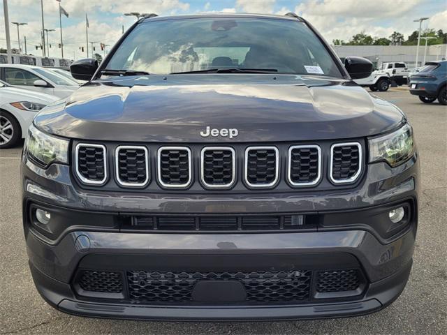 2024 Jeep Compass COMPASS LATITUDE 4X4