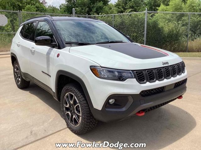 2024 Jeep Compass COMPASS TRAILHAWK 4X4