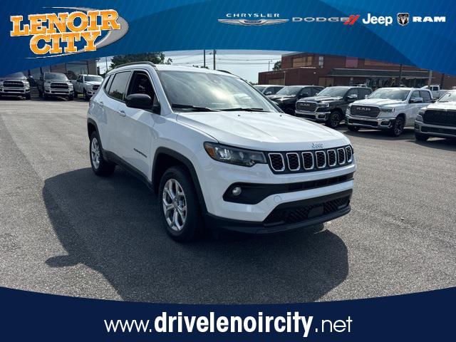 2024 Jeep Compass COMPASS LATITUDE 4X4