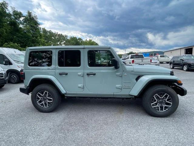 2024 Jeep Wrangler WRANGLER 4-DOOR SAHARA