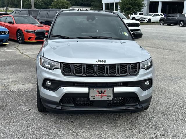 2024 Jeep Compass COMPASS LATITUDE 4X4