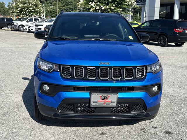 2024 Jeep Compass COMPASS LATITUDE 4X4