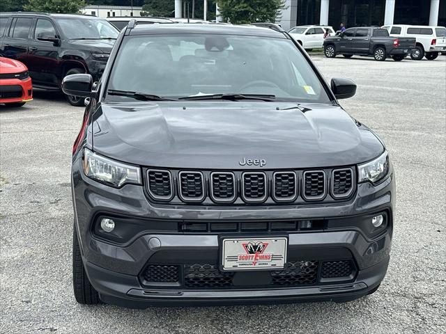 2024 Jeep Compass COMPASS LATITUDE 4X4