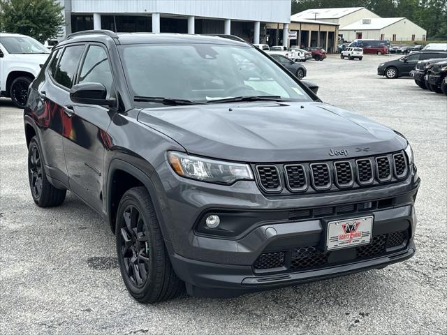 2024 Jeep Compass COMPASS LATITUDE 4X4