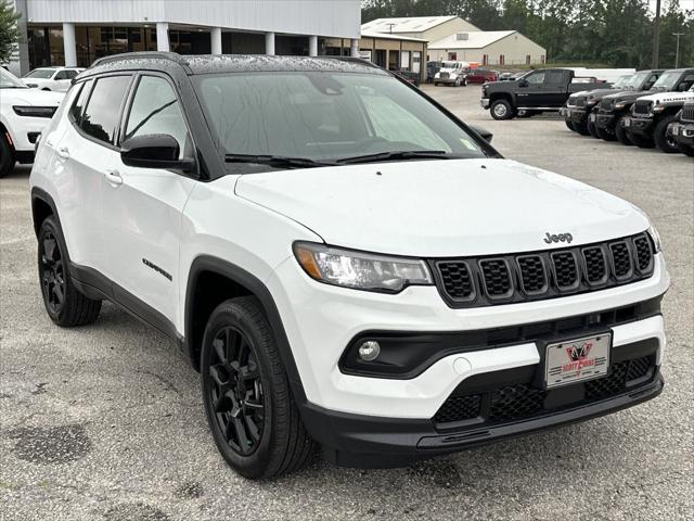 2024 Jeep Compass COMPASS LATITUDE 4X4