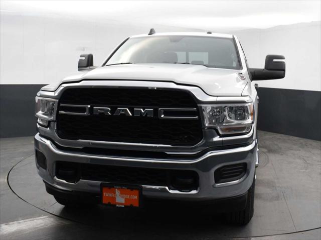 2024 RAM Ram 3500 RAM 3500 TRADESMAN CREW CAB 4X4 8 BOX