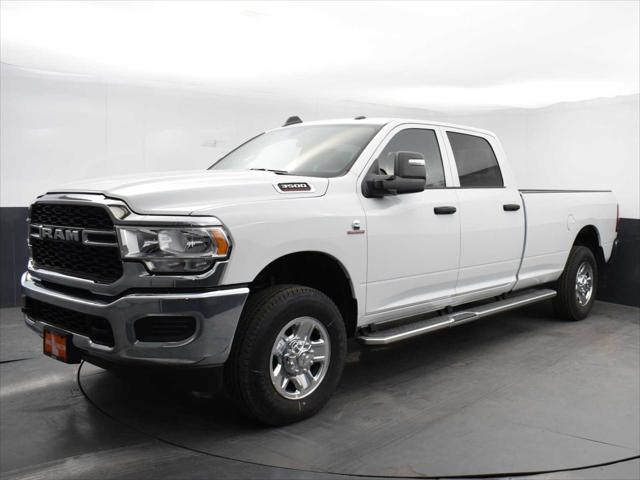 2024 RAM Ram 3500 RAM 3500 TRADESMAN CREW CAB 4X4 8 BOX