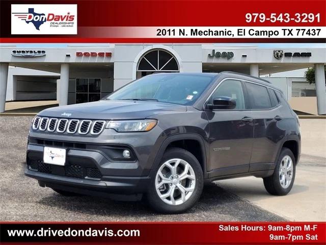 2024 Jeep Compass COMPASS LATITUDE 4X4