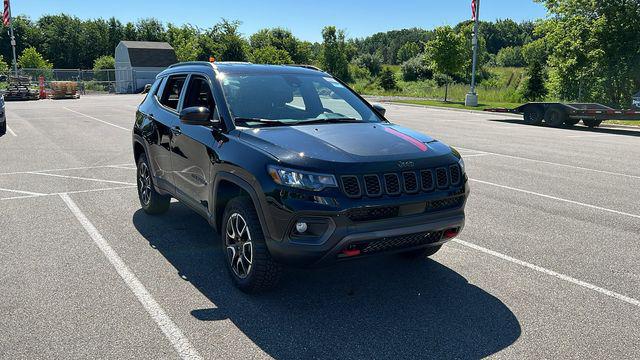 2024 Jeep Compass COMPASS TRAILHAWK 4X4