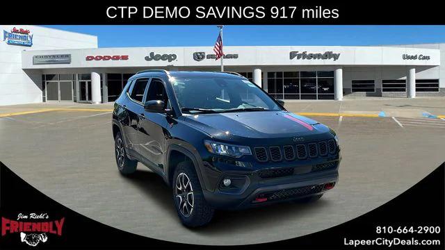 2024 Jeep Compass COMPASS TRAILHAWK 4X4