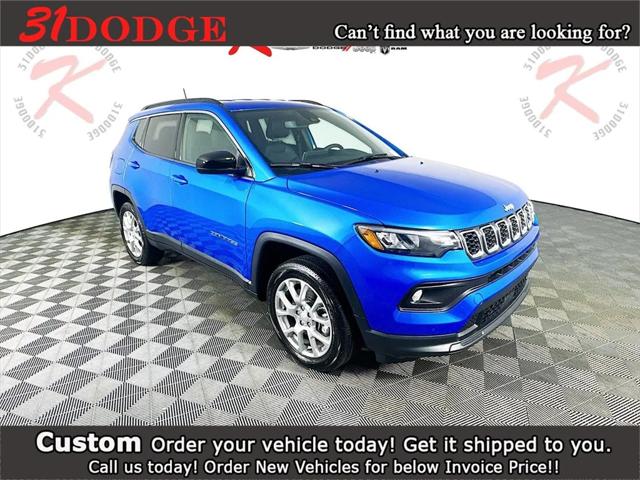 2024 Jeep Compass COMPASS LATITUDE LUX 4X4