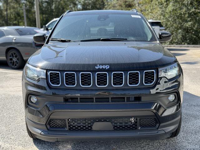 2024 Jeep Compass COMPASS LATITUDE LUX 4X4