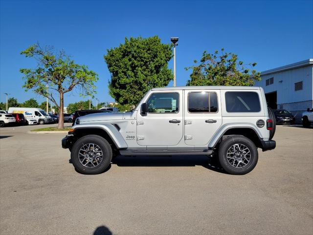 2024 Jeep Wrangler WRANGLER 4-DOOR SAHARA