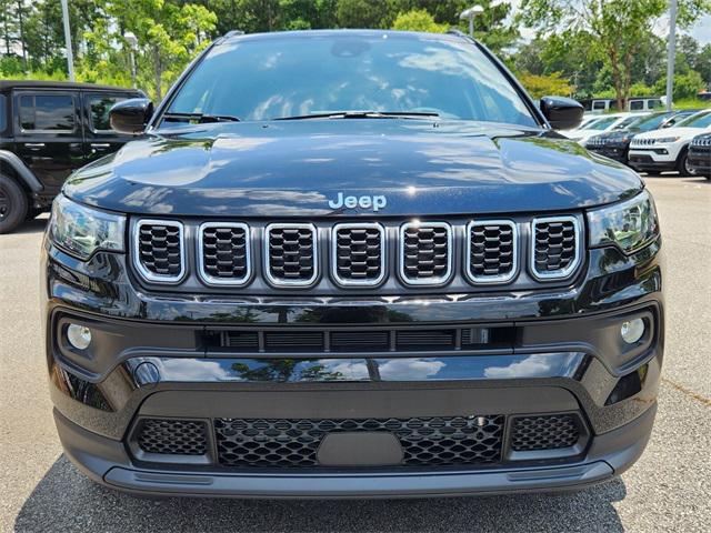 2024 Jeep Compass COMPASS LATITUDE 4X4