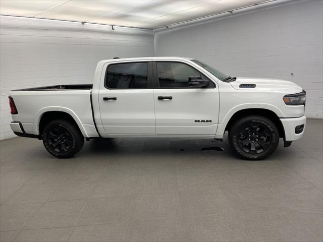 2025 RAM Ram 1500 RAM 1500 BIG HORN CREW CAB 4X2 57 BOX