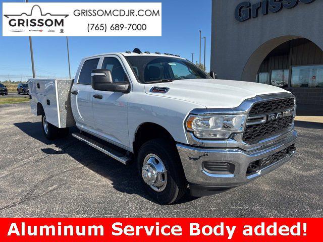 2024 RAM Ram 3500 Chassis Cab RAM 3500 TRADESMAN CREW CAB CHASSIS 4X4 60 CA