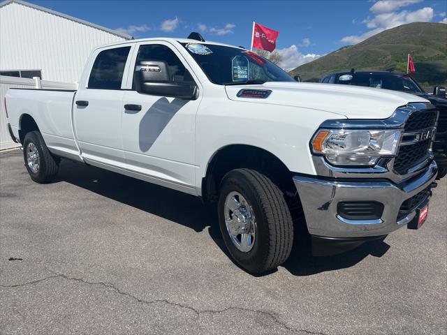 2024 RAM Ram 2500 RAM 2500 TRADESMAN CREW CAB 4X4 8 BOX