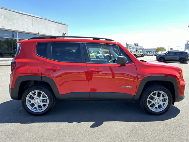 2023 Jeep Renegade Latitude 4x4