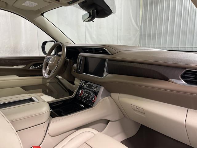 2023 GMC Yukon XL 4WD Denali