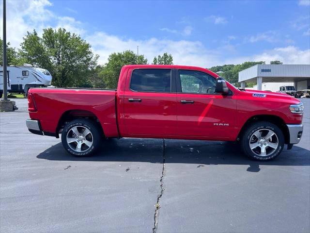 2025 RAM Ram 1500 RAM 1500 TRADESMAN CREW CAB 4X4 57 BOX